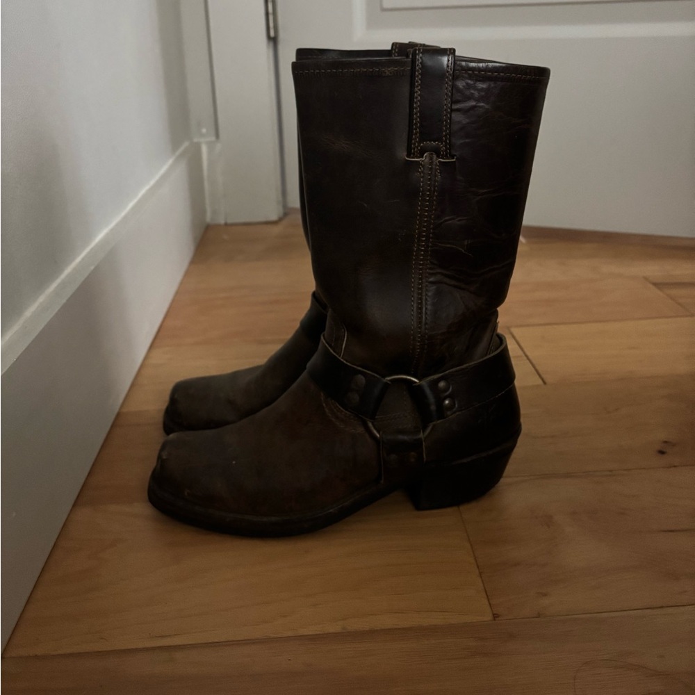 Frye Women’s Harness Boot - Picture 5 of 12